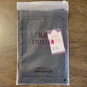 Empetua High-Waisted Shaper Shorts XL-XXL